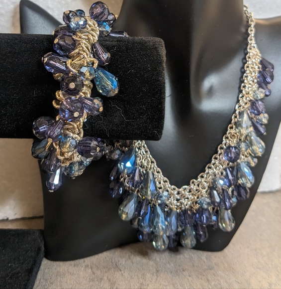 Jewelry - White House Black Market Vintage Blue and Silver Necklace and Bracelet Set